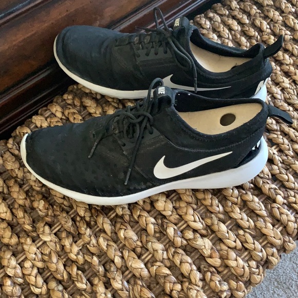 Nike Free TR Fit 3 Shoes (worn less than 5 times) - Picture 3 of 5